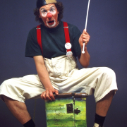 CLOWN_AUF_KOFFER
